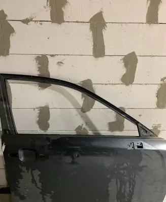Lexus ES 250 - 300 - 330 Front door