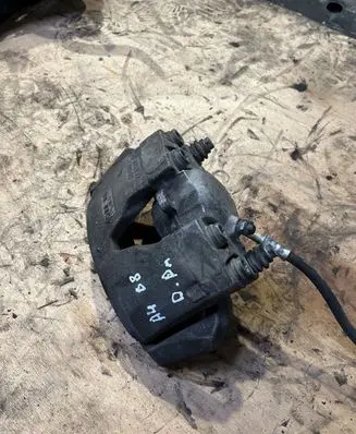 Audi A4 S4 B8 8K Front brake caliper 8K0106S