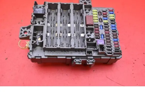 Honda Civic IX Fuse box set TB9G811