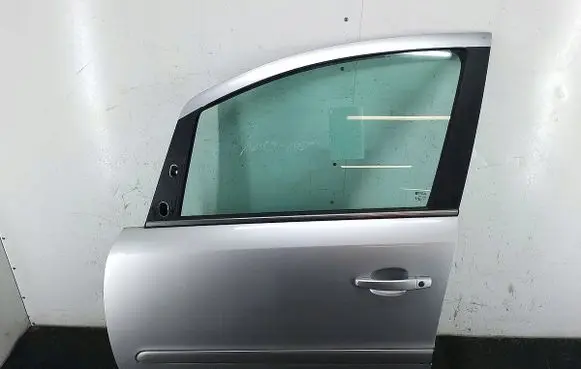 Opel Zafira B Front door Z157