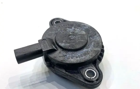 Audi A3 S3 8V Camshaft position sensor 04L906423A