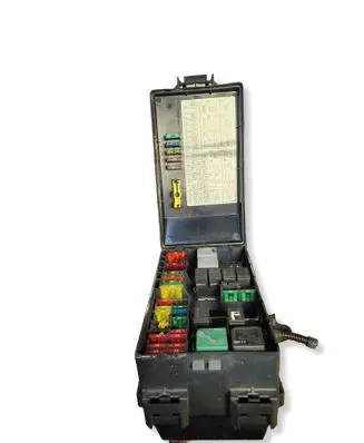 Ford Focus Fuse box set 518261300 98AG14A067CE
