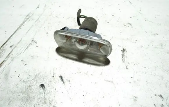 Audi A6 S6 C6 4F Front fender indicator light 8E0949127