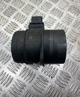 Volkswagen PASSAT B6 Mass air flow meter F00C2G7017