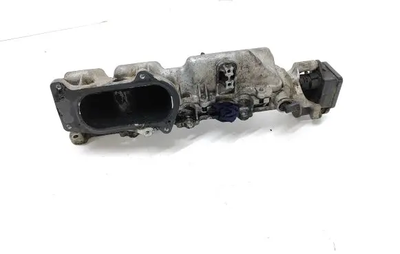 Mercedes-Benz B W245 Intake manifold A6400901637 702713020 1015800597