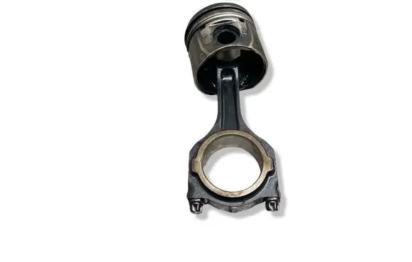 Ford Galaxy Piston with connecting rod QYWA