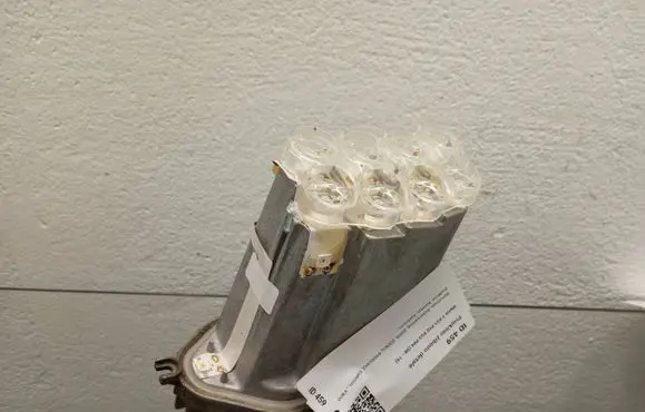 Headlight part