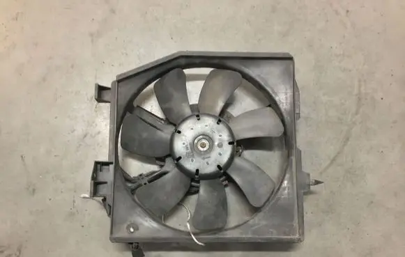 Mazda 323 F Radiator cooling fan shroud OEM