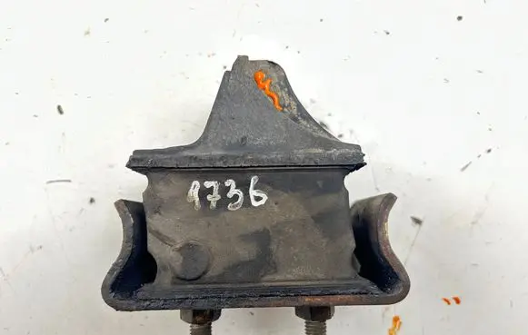 Volkswagen II LT Engine mount bracket 9012412513