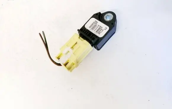 Toyota Corolla E120 E130 Airbag deployment crash/impact sensor 8983102050 89831-02050