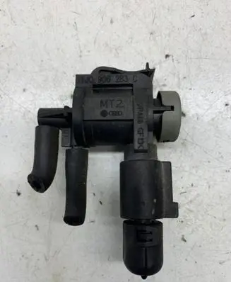 Volkswagen Touareg I Turbo solenoid valve 1J0906283C