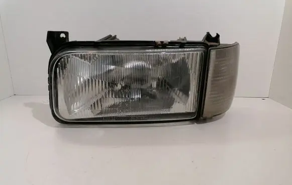 Volkswagen PASSAT B3 Headlight/headlamp 0210102