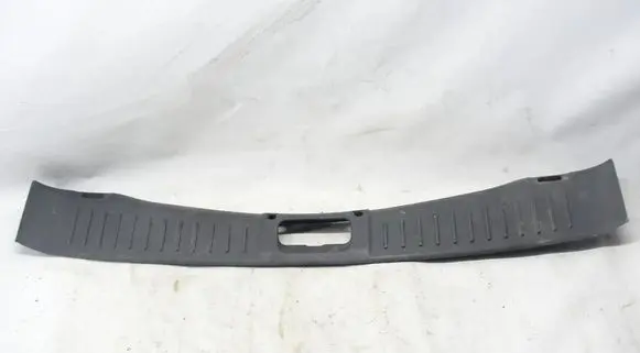 Ford Kuga I Trunk/boot sill cover protection brak