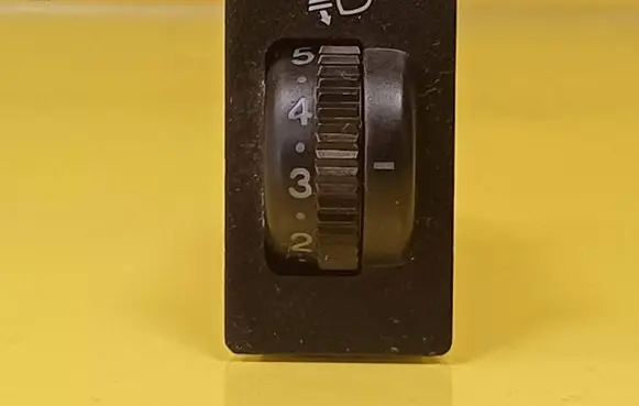 Toyota Avensis T250 Headlight level height control switch 8415205050