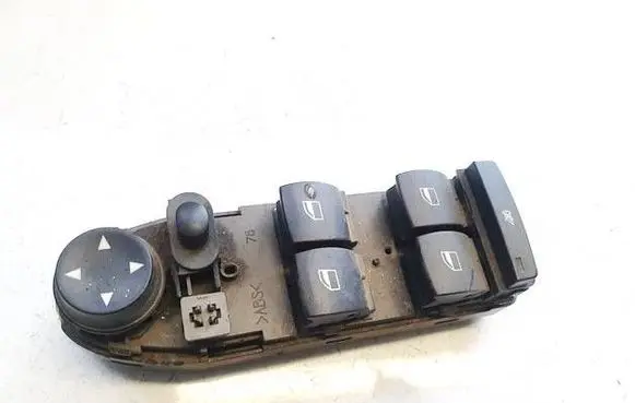 BMW 5 E60 E61 Electric window control switch 912211001 08w47e-04