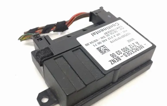 Mercedes-Benz E W212 Fuel injection pump control unit/module A2129000306