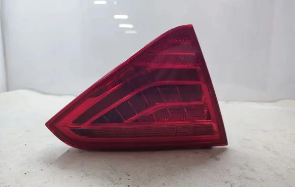 Audi A5 Sportback 8TA Tailgate rear/tail lights 8T0945093C