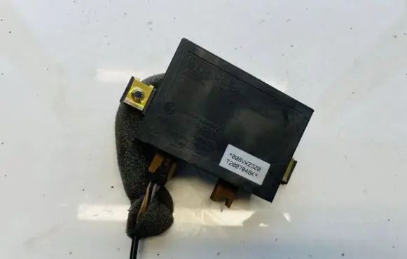 Volkswagen Golf III Immobilizer control unit/module 1h0953257bb 5wk4678