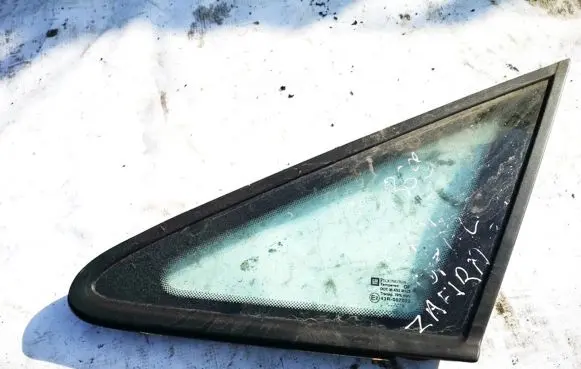 Opel Zafira A Front triangle window/glass 