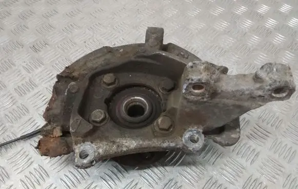 Volvo S80 Front wheel hub 9461943