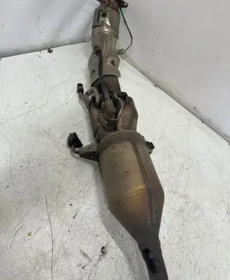 Toyota Prius+ (ZVW40) Muffler/silencer 33718