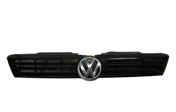 Volkswagen Jetta VI Front grill 5C6853653