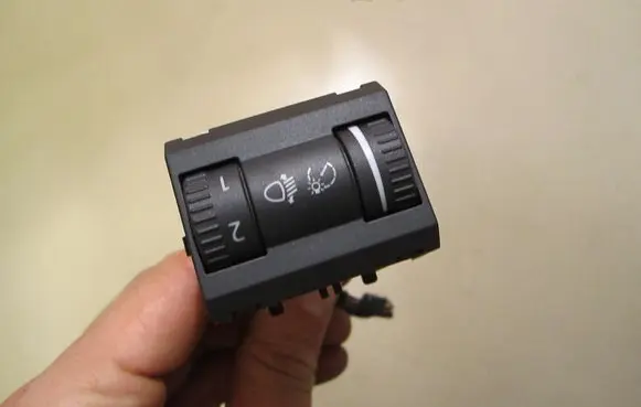 Skoda Octavia Mk2 (1Z) Headlight level height control switch 1Z0941333