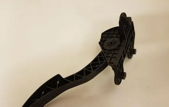 Ford Mustang VI Accelerator throttle pedal CR339F836BB