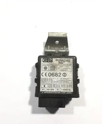 Mitsubishi Pajero Immobilizer control unit/module MR587327 X1T15771M 1342KHZ