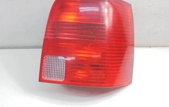 Volkswagen PASSAT B5 Rear/tail lights 3B9945112F