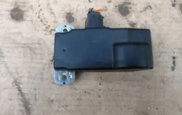 Volkswagen PASSAT B6 Steering wheel lock 3C0905861D
