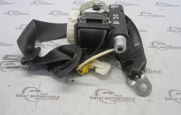 Volkswagen PASSAT CC Front seatbelt