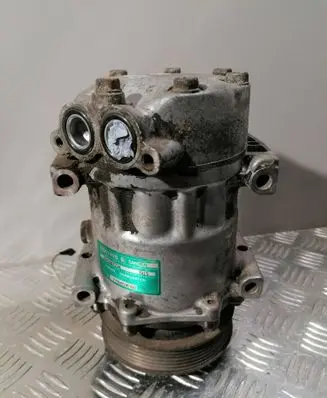 Renault Espace III Air conditioning (A/C) compressor (pump) 7700859676D 3372907734