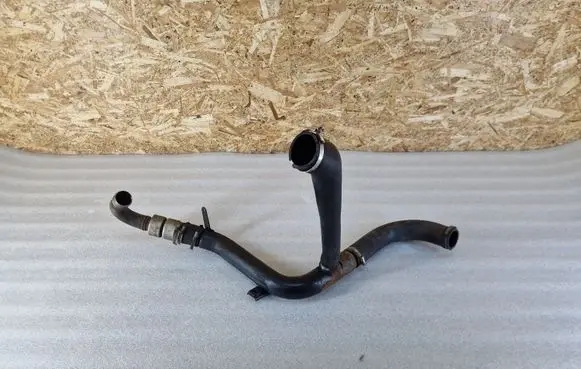 Volvo V50 Intercooler hose/pipe 