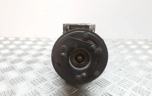 Renault Scenic I Air conditioning (A/C) compressor (pump)