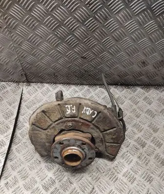 Volkswagen Caddy Front wheel hub