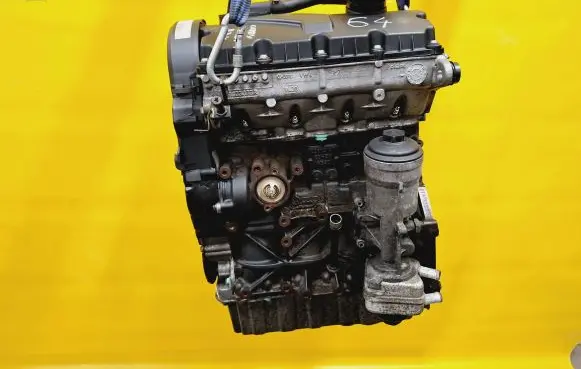 Volkswagen Caddy Engine BDK 038103373R 038021AT