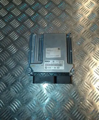 BMW 5 E60 E61 Engine control unit/module 7794650