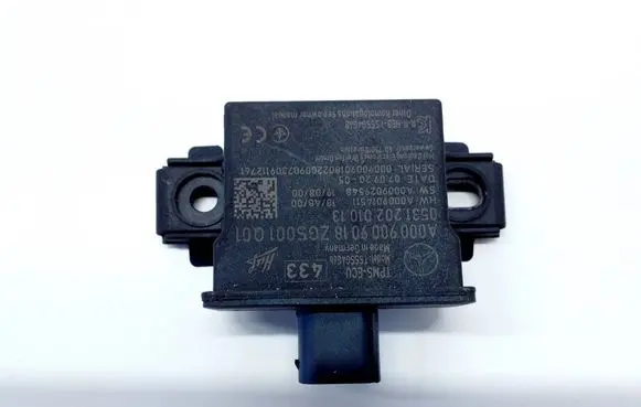 Mercedes-Benz GLA H247 Tire pressure control unit A0009009018