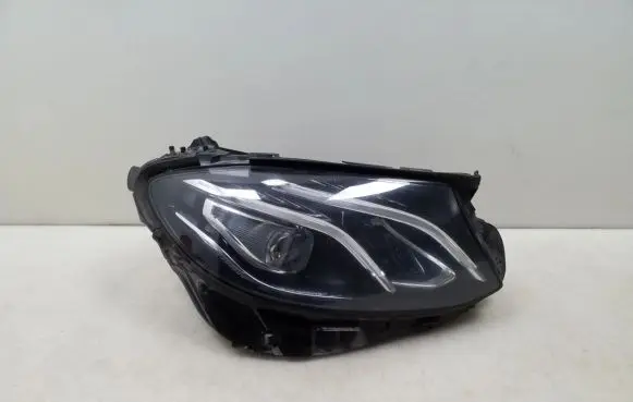 Mercedes-Benz E W213 Headlight/headlamp A2139067806
