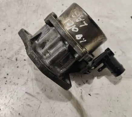 Renault Laguna II Vacuum pump 8200072985