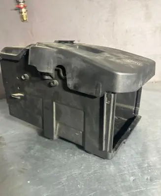 Ford Kuga II Battery box tray Am5110723