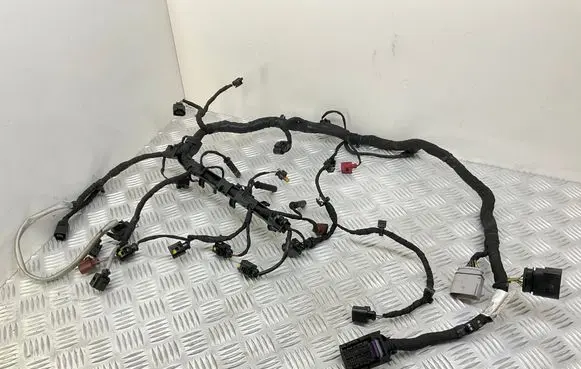 Engine installation wiring loom