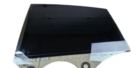 BMW 4 F36 Gran coupe Rear door window glass 