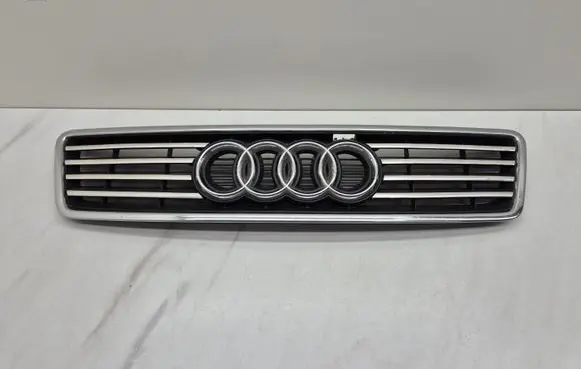 Audi A6 S6 C5 4B Front grill 4B0853651A