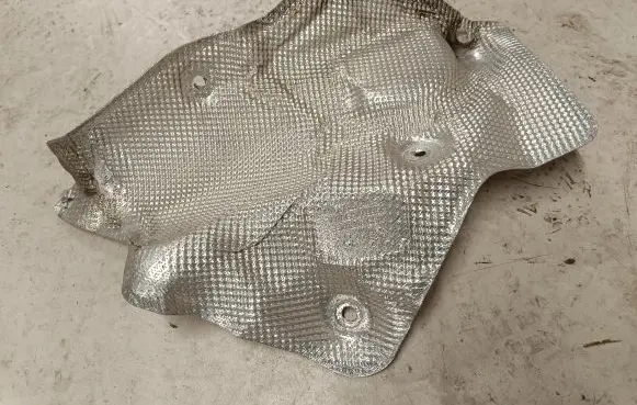 Porsche Cayenne (9Y0 9Y3) Heat shield in engine bay 4M2825644
