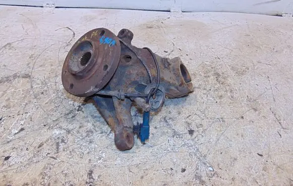 Peugeot 206 Front wheel hub spindle knuckle 364676 330785