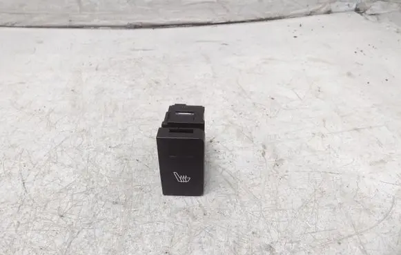 Hyundai Santa Fe Seat heating switch