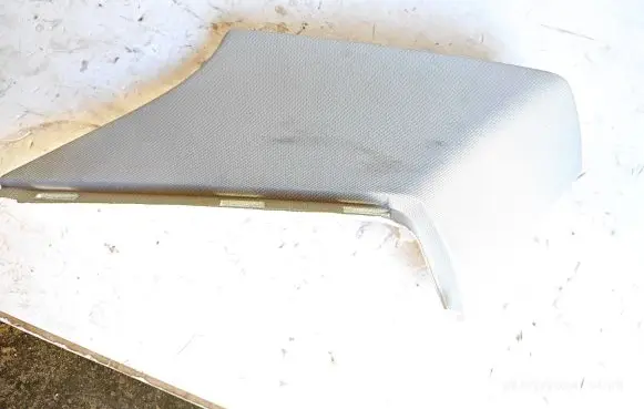 Audi e-tron (D)pillar trim (top) 4KE867245 00003390L H097498