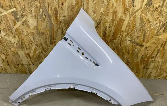 Jaguar E-Pace Fender 16A182-AD